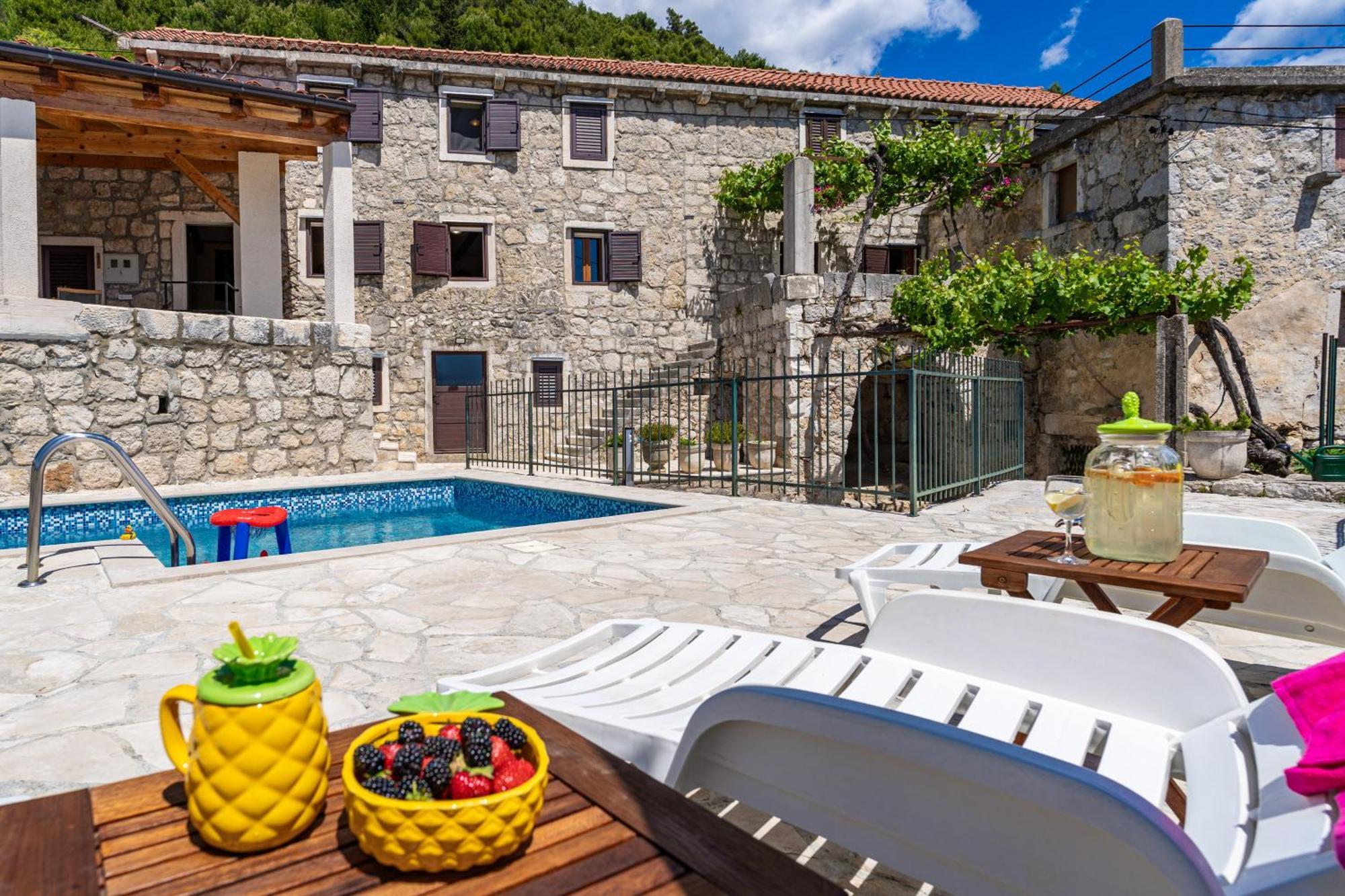 Private pool villa - Meditteranean peace Slano Esterno foto